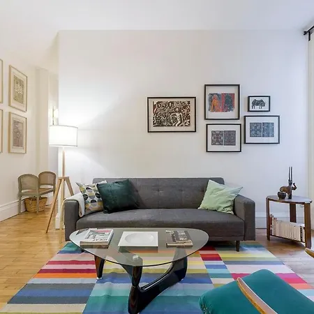 Apartment Republique - Meuble Calme Sur La Presqu'Ile *