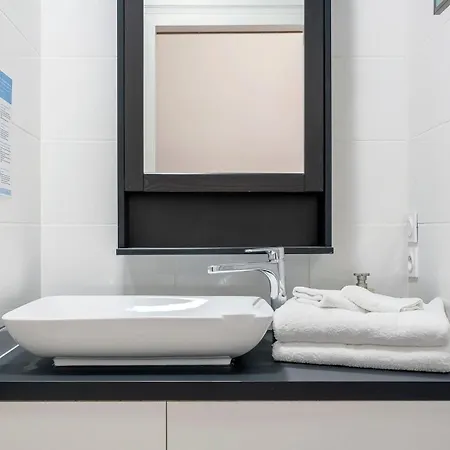 Republique - Furnished - Downtown דירה